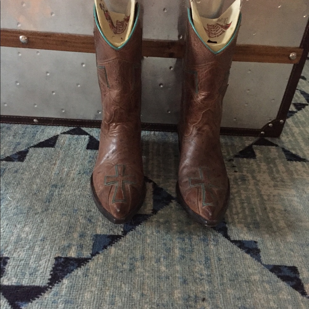 Old Gringo snip toe boots